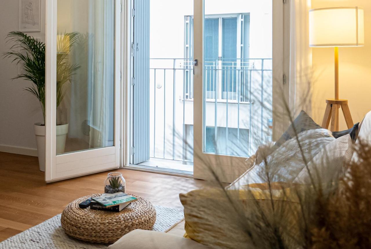 Maison Blanche: Appartamento Elegante Con Parcheggio Privato Mantova Bagian luar foto